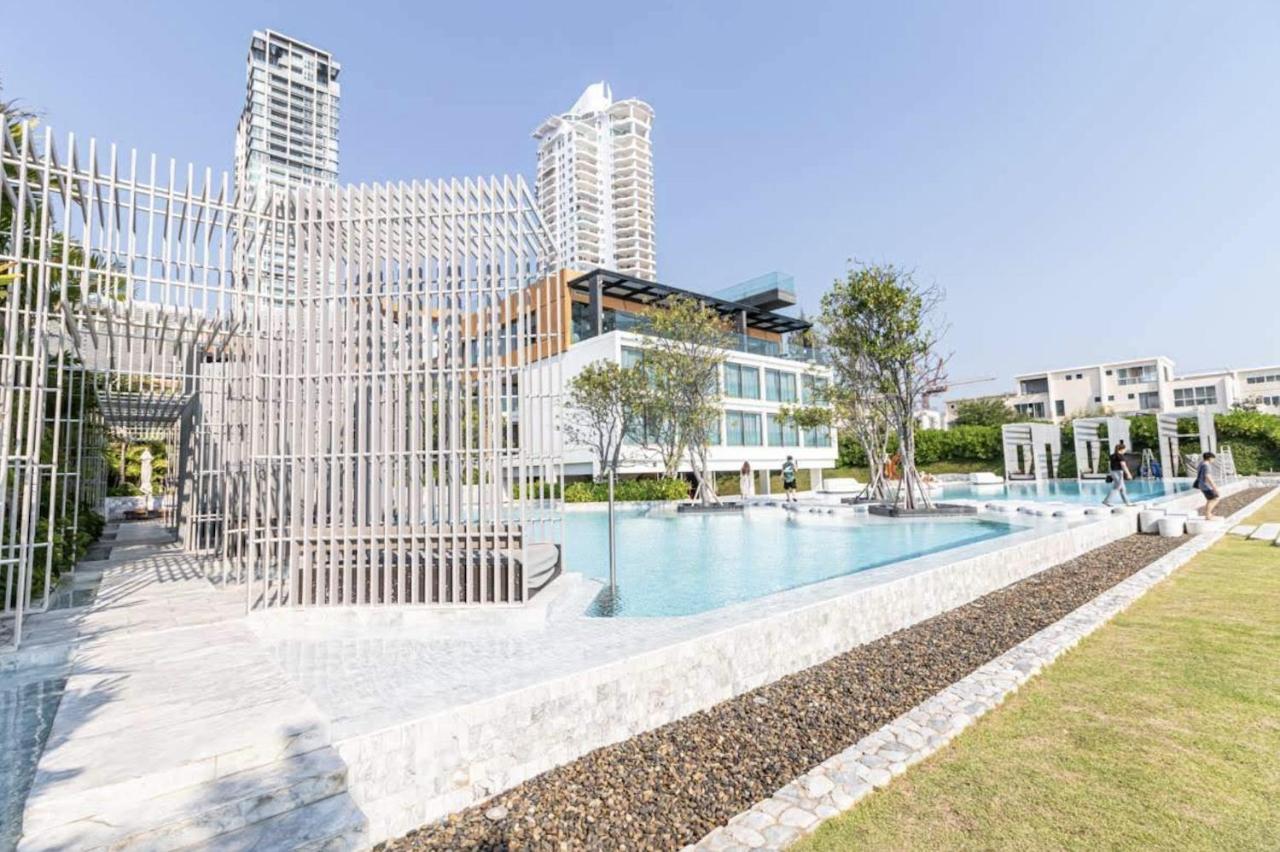 Apartment Veranda By Goldstar Group