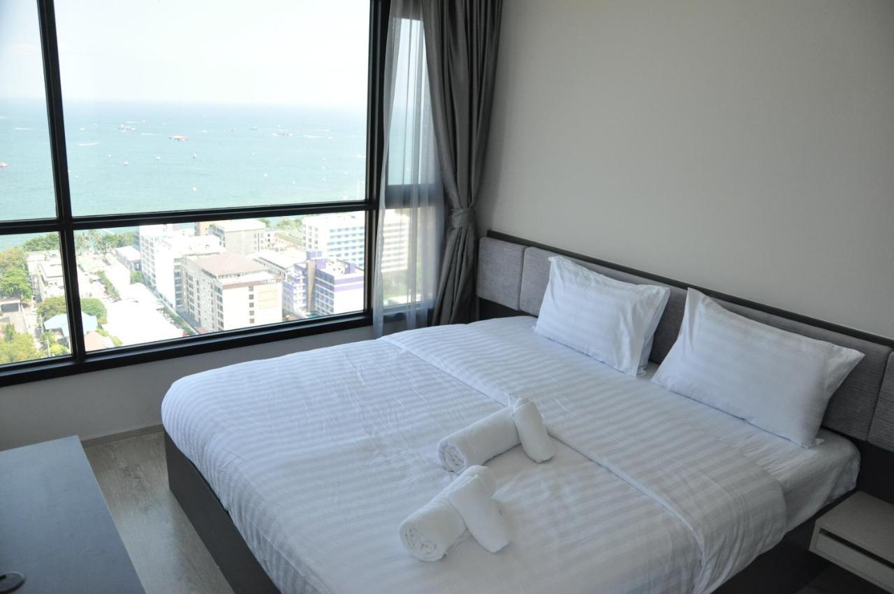 The Base By He Apartment