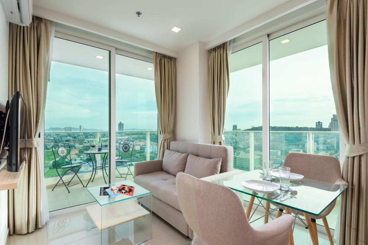 Rare Panoramic Sea, & Mountain Views - Xxl Balcony - Free Fast Wifi - Pool - Garden Tower 2317 Apartment Pattaya