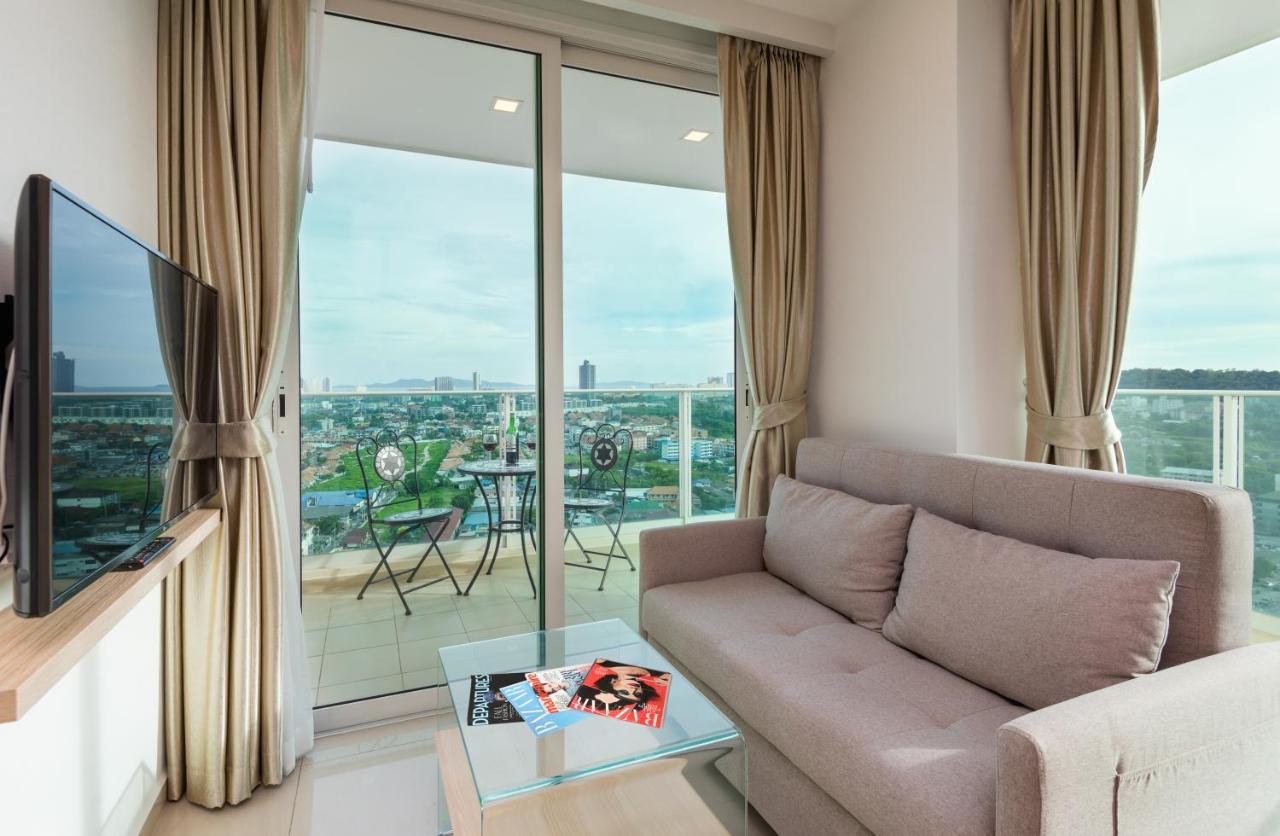 Apartment Rare Panoramic Sea, & Mountain Views - Xxl Balcony - Free Fast Wifi - Pool - Garden Tower 2317 Pattaya
