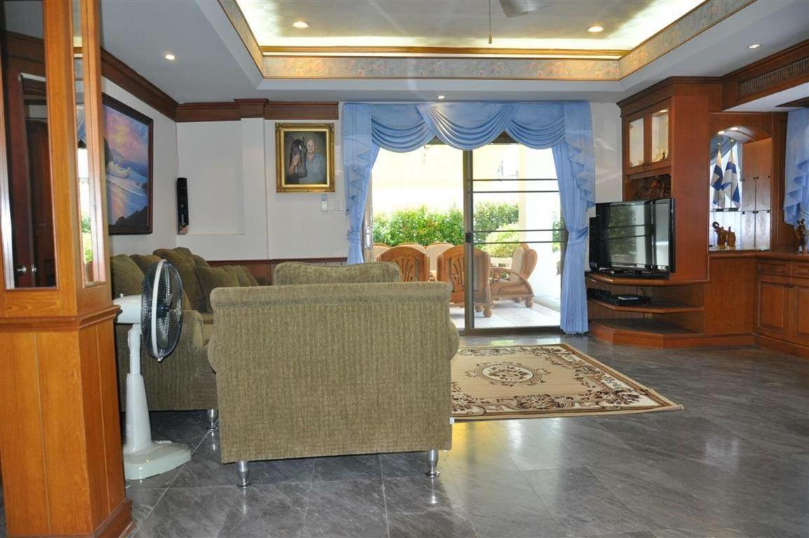Suksabai Pool Pattaya