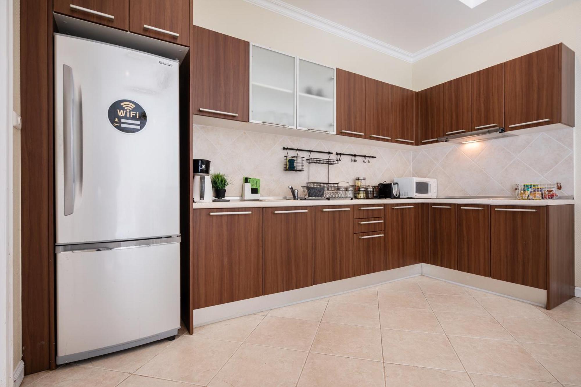 Majestic Pool 2 Bedrooms Private * Pattaya