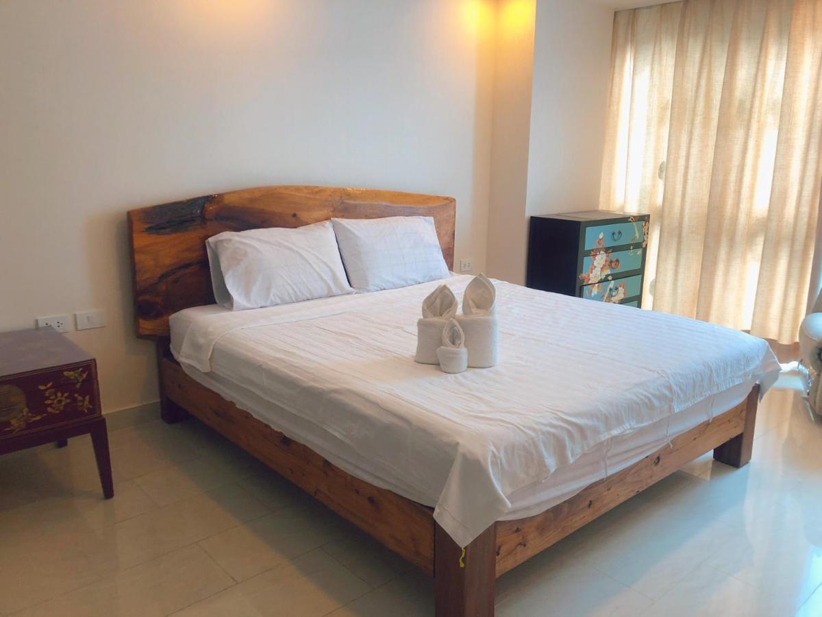 Grand Avenue Soi Buakhao By Daisy Apartment