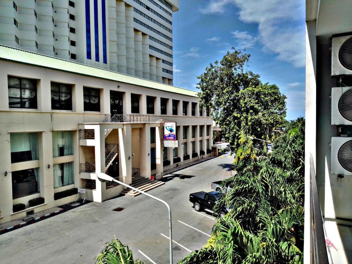 Neo อพาร์ตเมนต์สองห้องนอน Pattaya