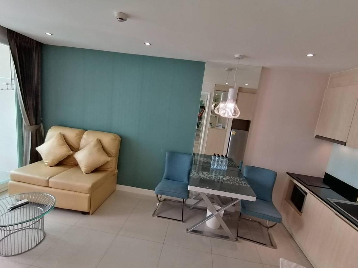 Apartment Grande Caribbean By Somphong Pattaya