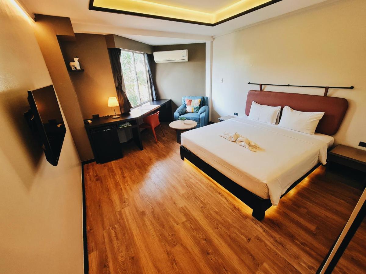 Prs 5993 & Fitness Club Hotel *