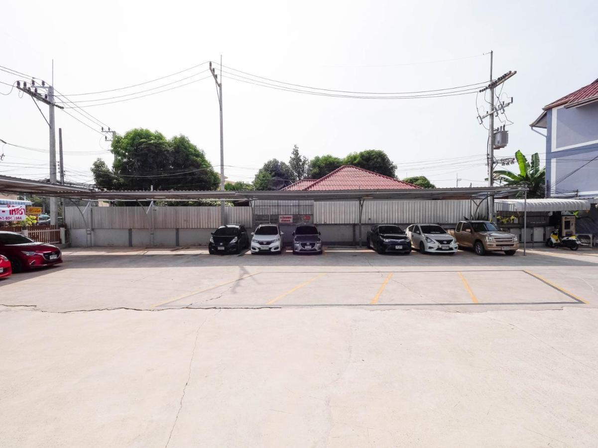 Oyo 1157 Ploy Pailin Place Hotel Pattaya