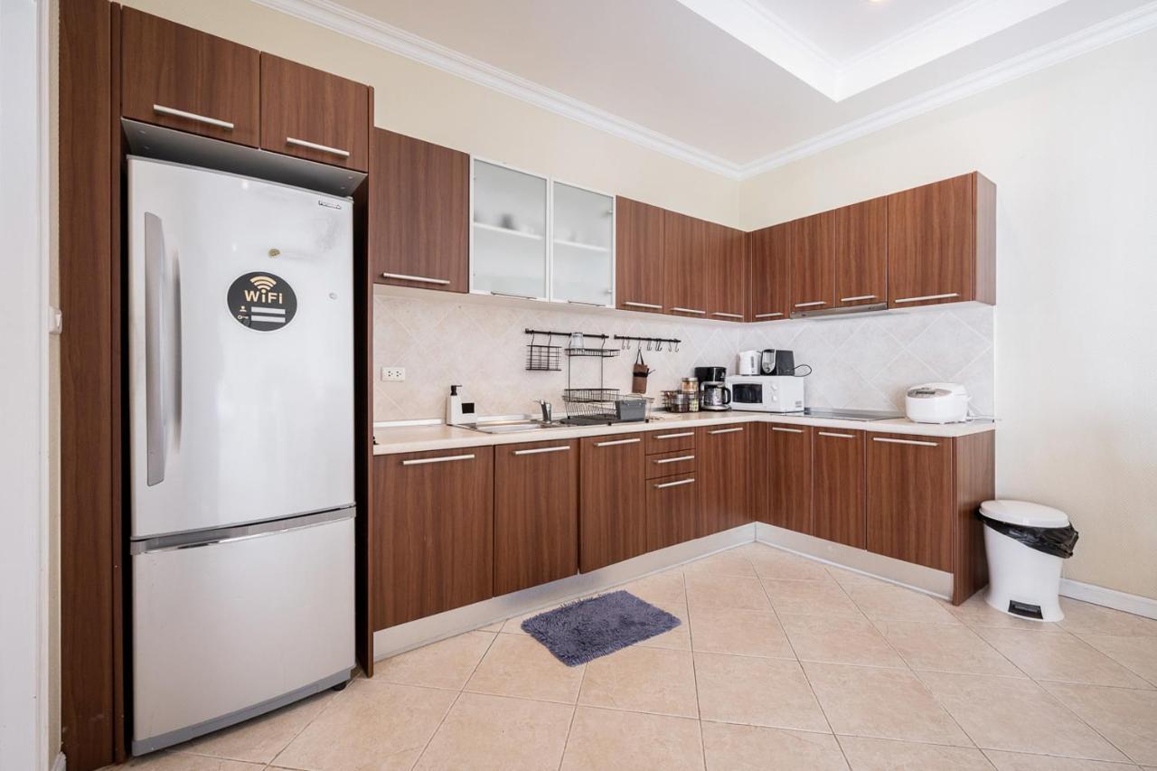 Majestic Pool Private Villa