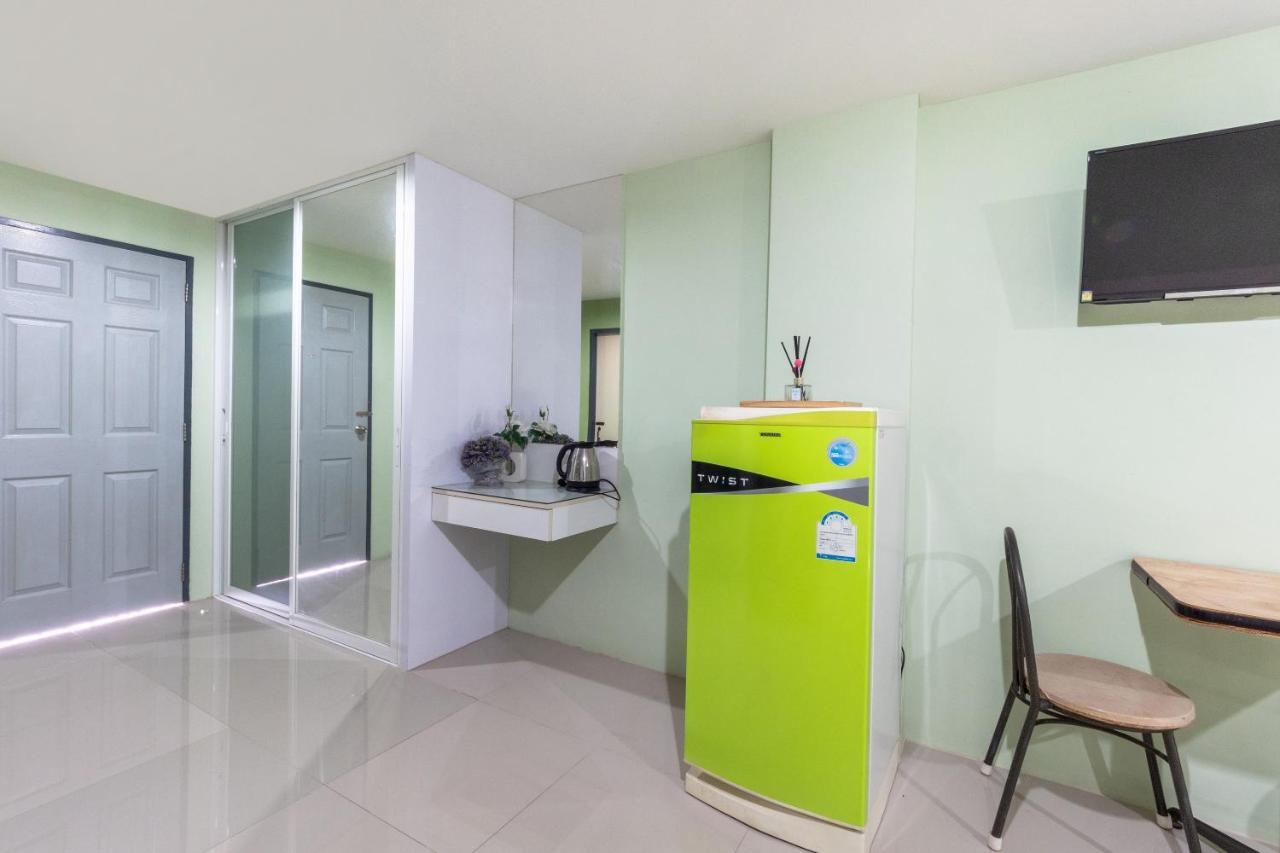 V Place Hotel 3*