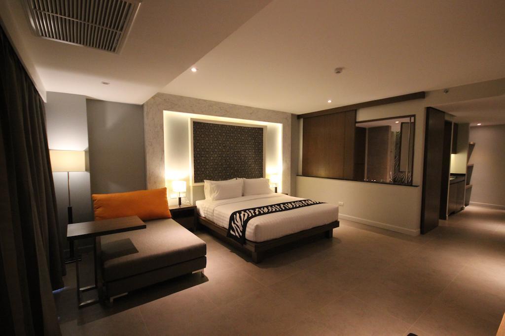 Hotel Season Five