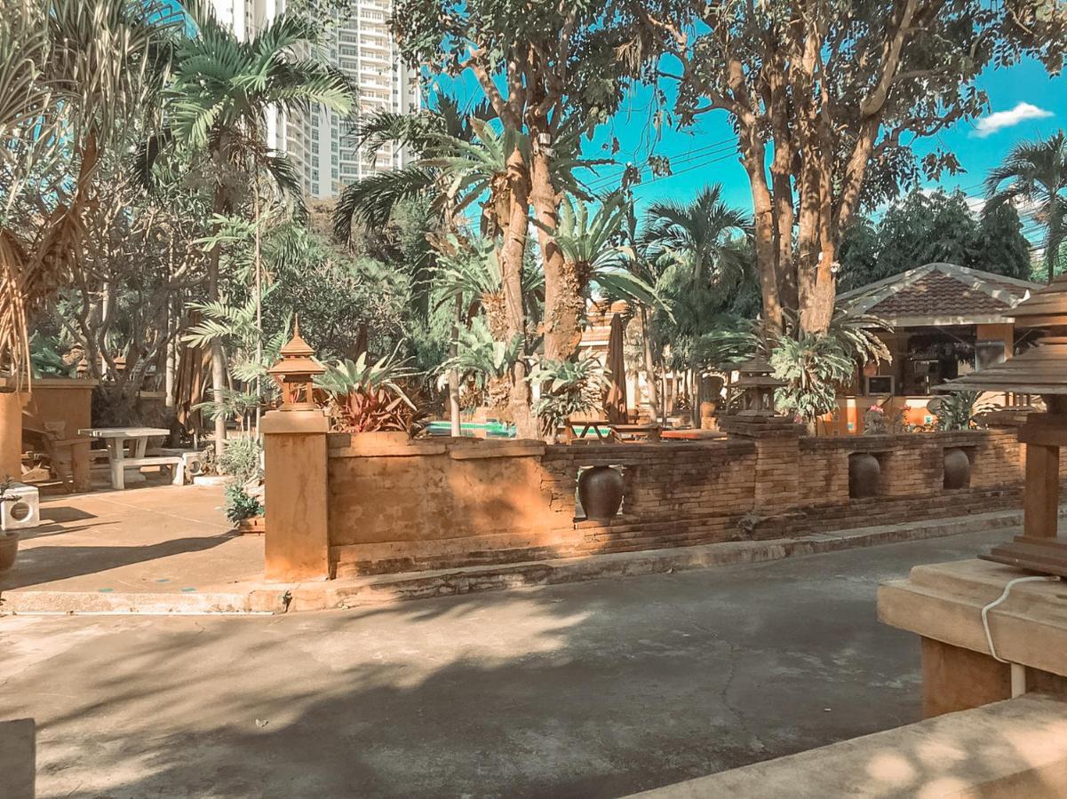 Resort Kudos Riviera Pattaya