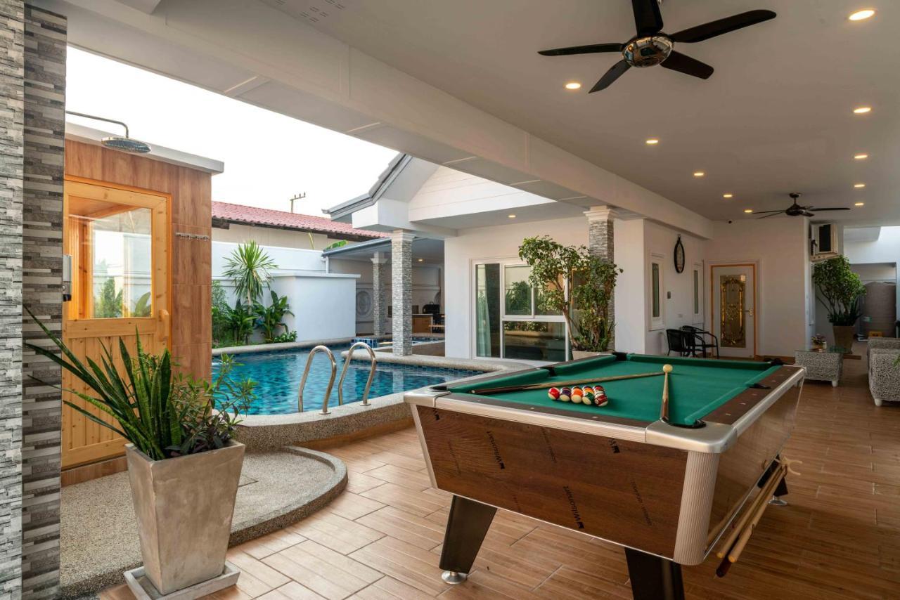 Sabai Pool 12-15 Persons 6br, Sauna, Pool Table, Karaoke, Bbq