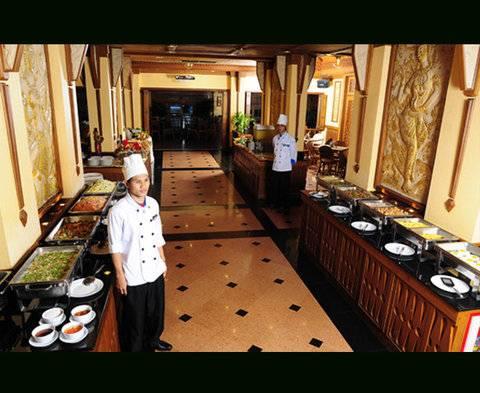 Golden Hotel