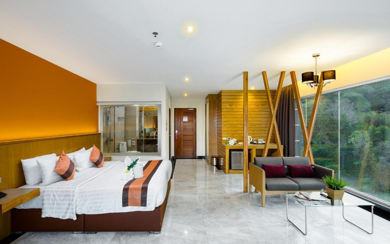 Balihai Bay 4*