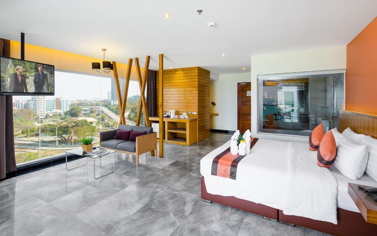 Hotel Balihai Bay