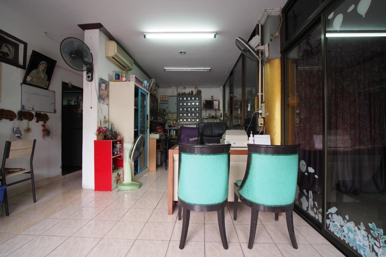 Oyo 1004 Naklua Mansion Pattaya