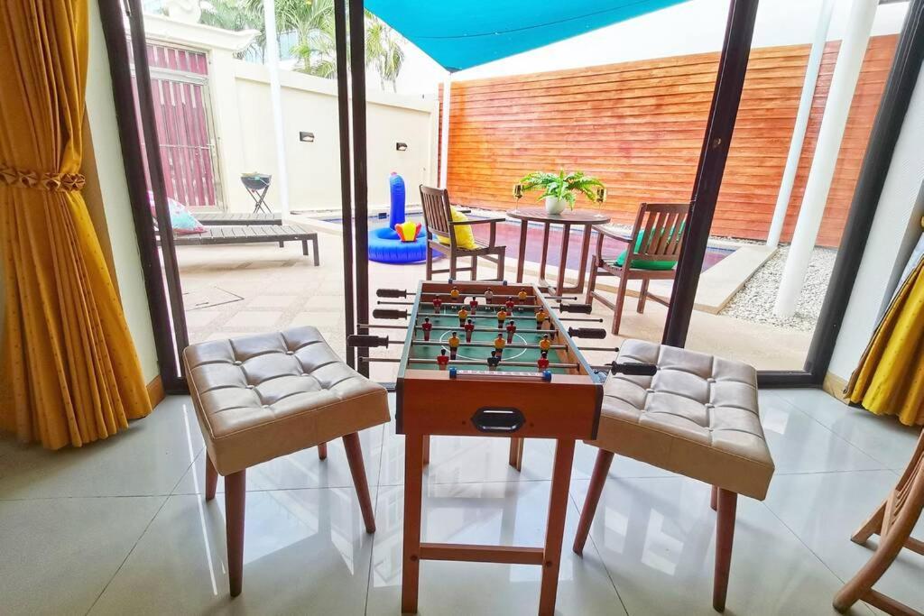 Anb Poolvilla 3br Walk Private In Pratamnak *