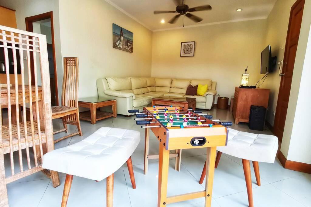 Anb Poolvilla 3br Walk Private In Pratamnak *