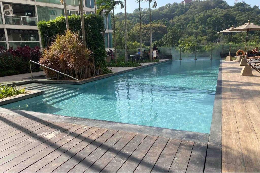 Unixx South 34m Seascape Apartment