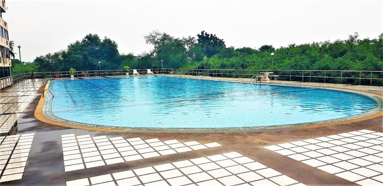 Plaza Condotel Large Sukhumvit Pattaya
