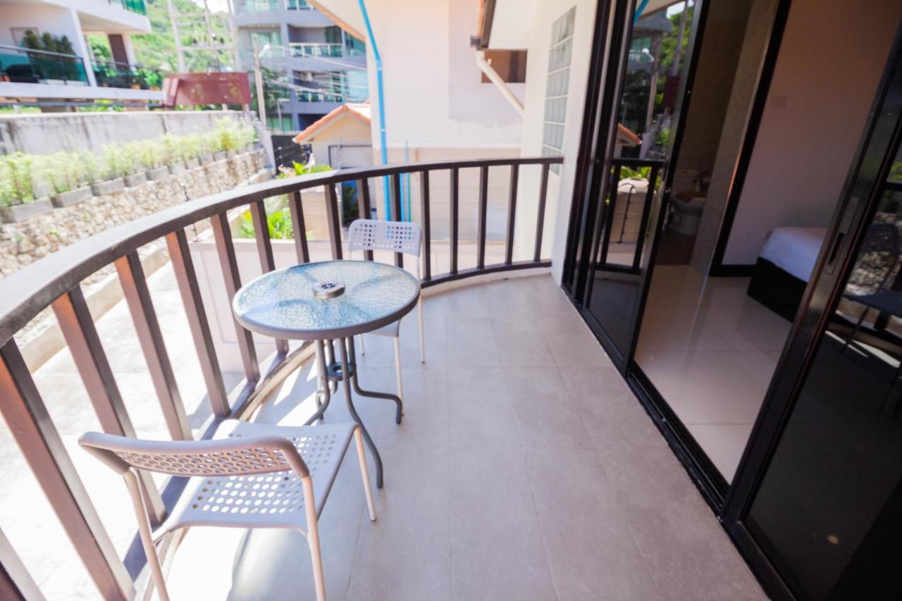 Luxury Pool 4 Bedroom 900m 1.5 Km Downtown * Pattaya