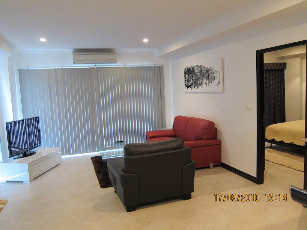 View Talay 6 Apartment