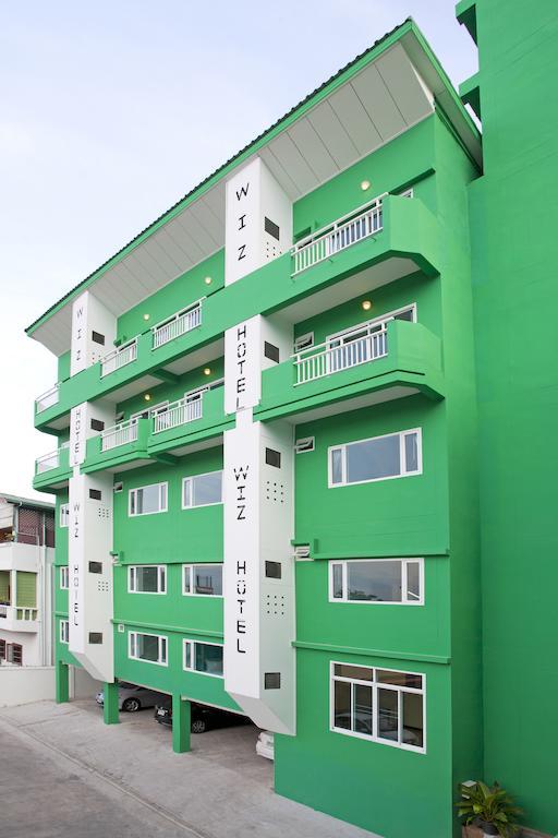 Wiz Hotel
