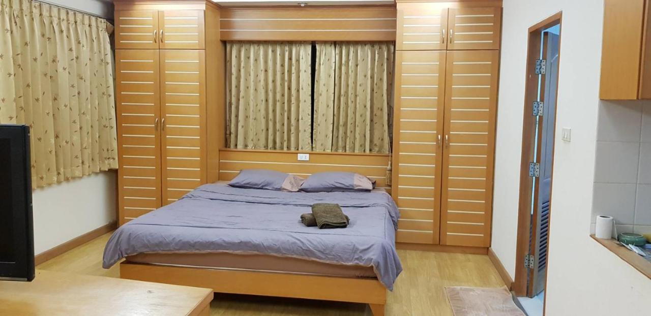 Jolly & Restaurant 4* Pattaya