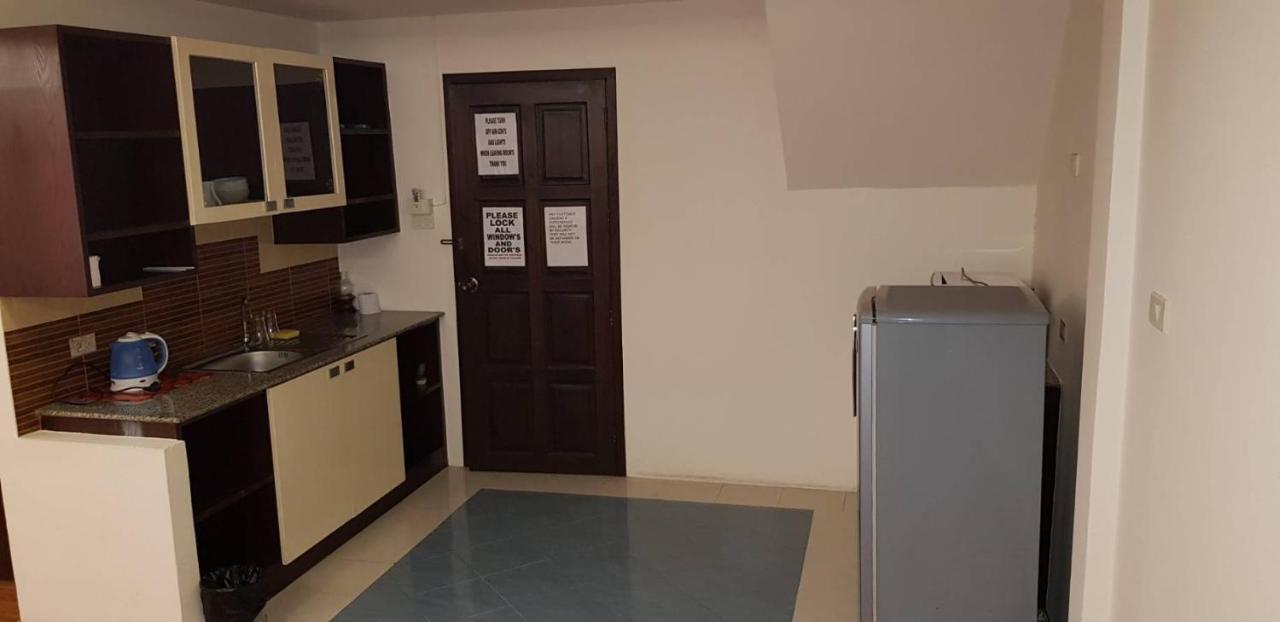 Jolly & Restaurant Guest house *