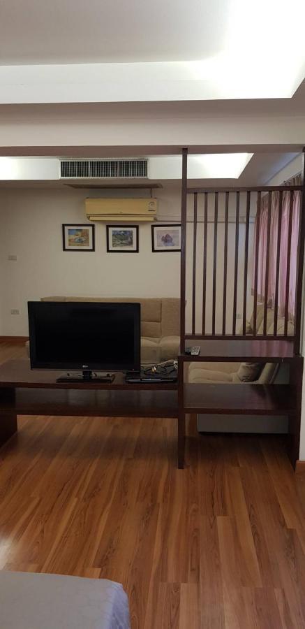 Guest house Jolly & Restaurant *
