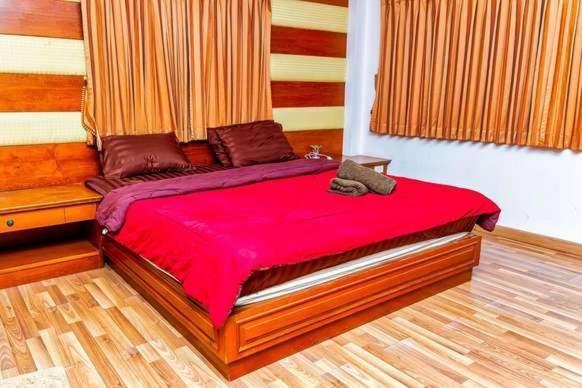 Jolly & Restaurant Guest house *