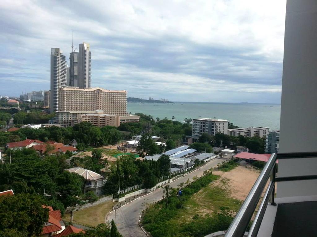 Hotel R-con Wongamat
