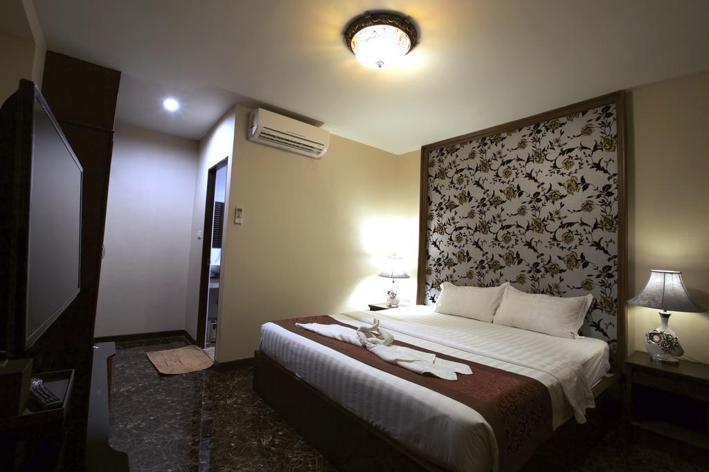 Katesiree House Inn *