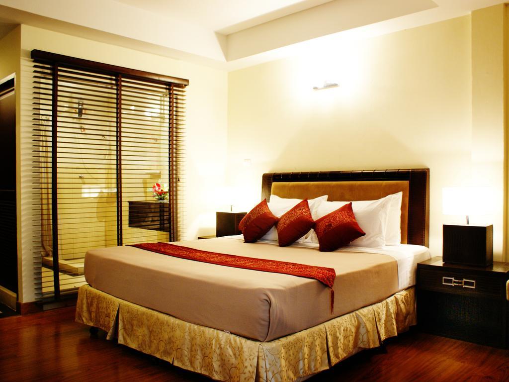 Lk Mansion Aparthotel 3*