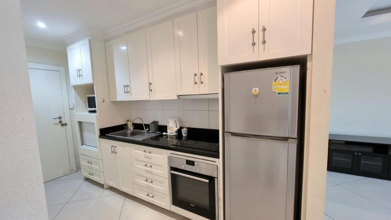 Apartment View Talay 6 By Cando