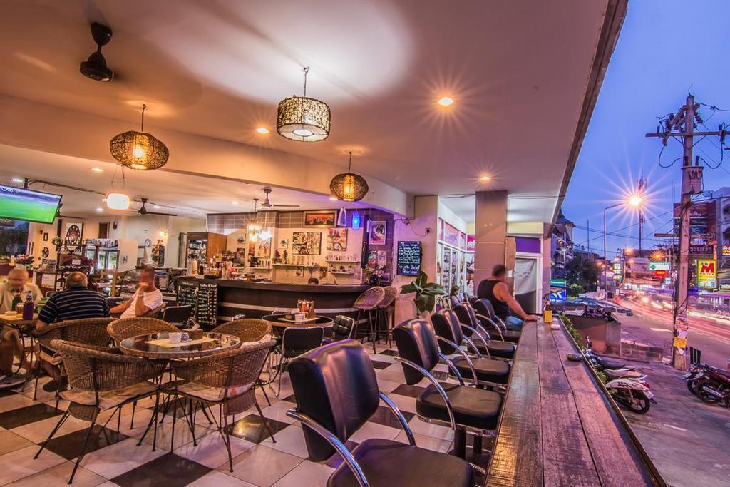 Hotel Sutus Court 3