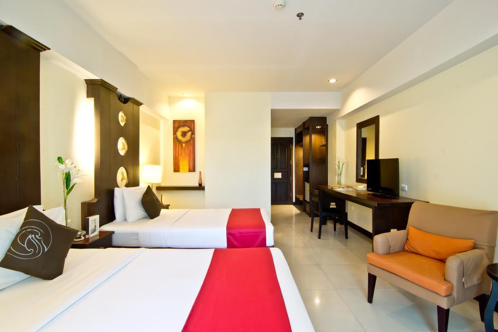 Golden Sea - Sha Extra Pattaya