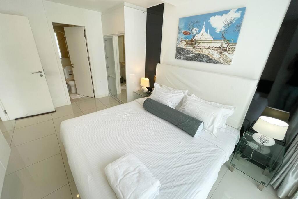 Glamorous 1 Bedroom In Center Pattaya