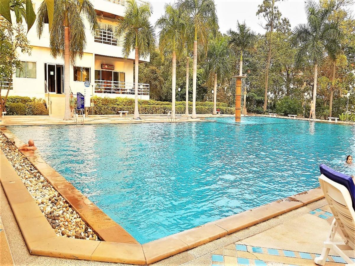 Apartment View Talay 5 - Close To The *
