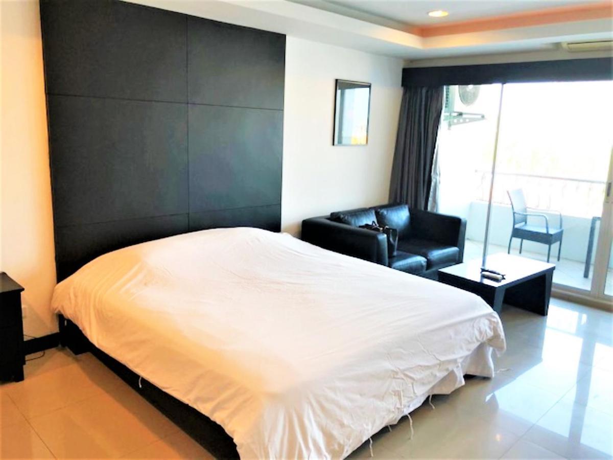 Platinum Suites, Thepprasit Road - Large Floor