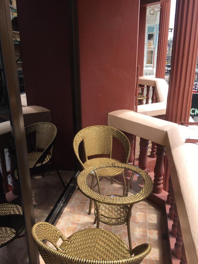 Aparthotel S- One *