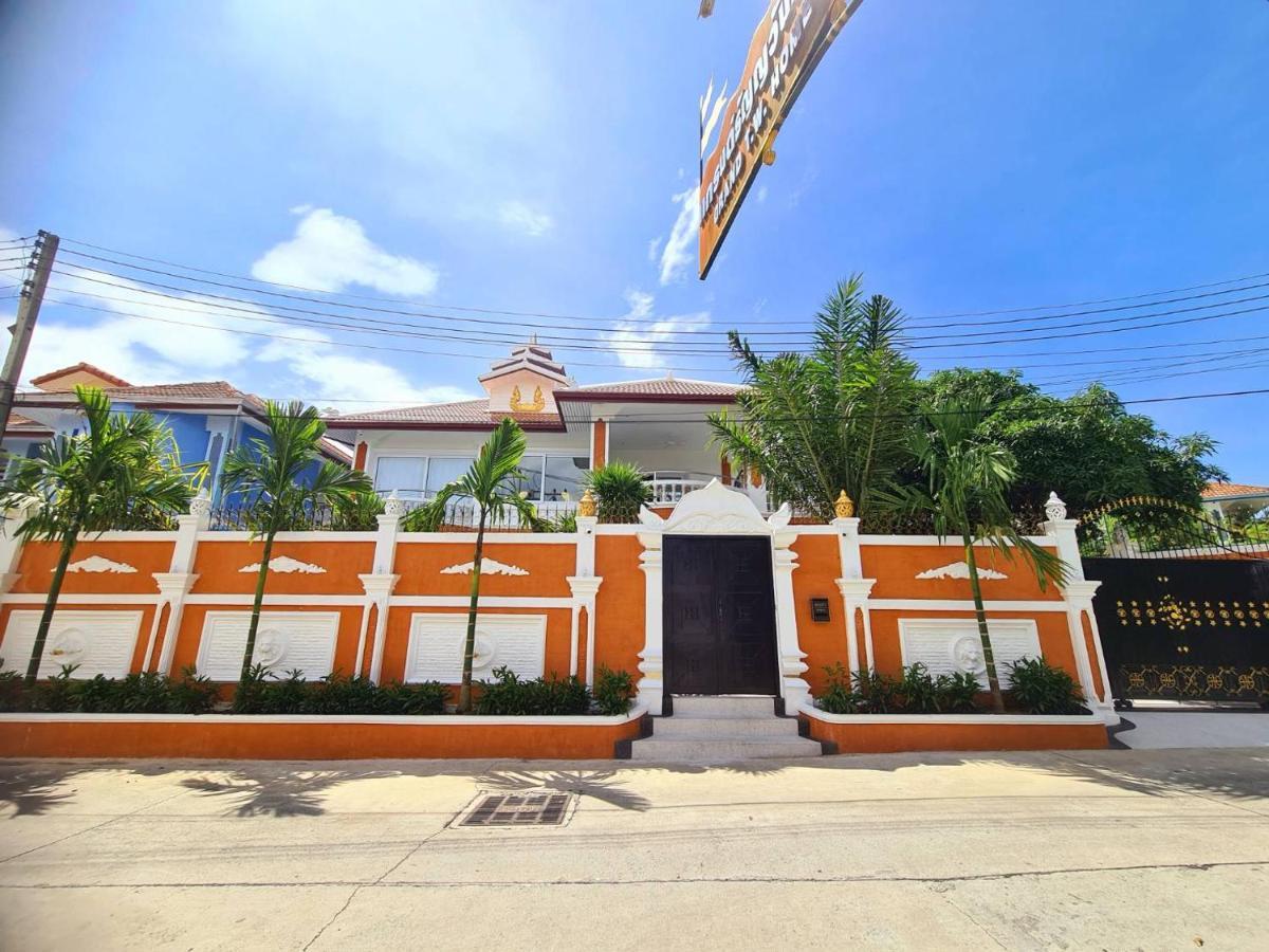 Villa Izzyland Luxury Pool Walking Street 5 Bedrooms *