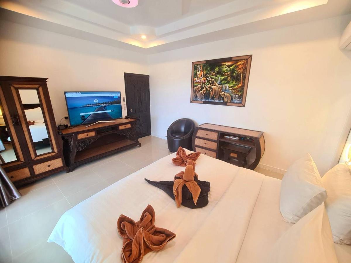 Izzyland Luxury Pool Walking Street 5 Bedrooms