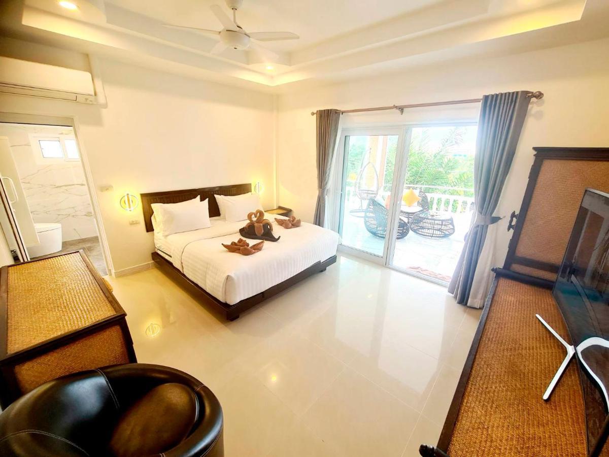 Izzyland Luxury Pool Walking Street 5 Bedrooms