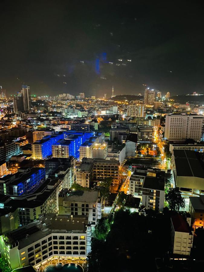 The Base Center Pattaya