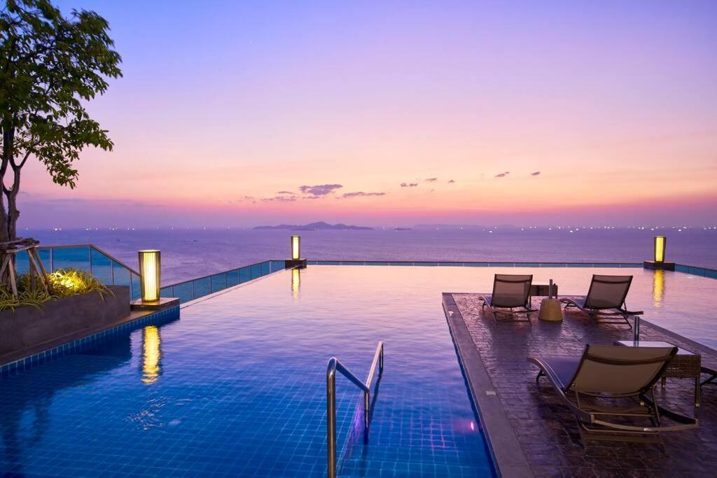 W Tower By Tech Pattaya