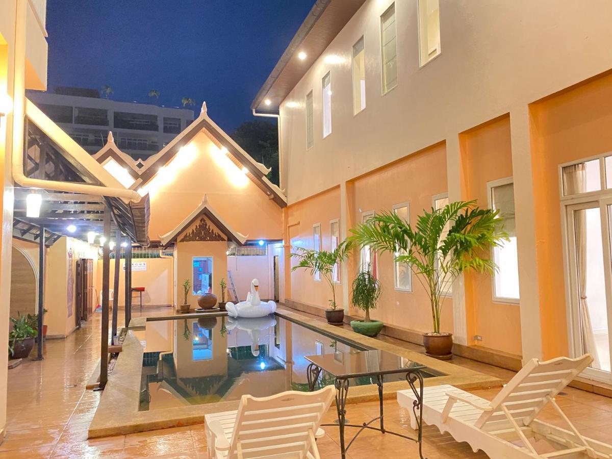 Walking Street 1km,beach 600m,bbq,karaoke,snooker Villa