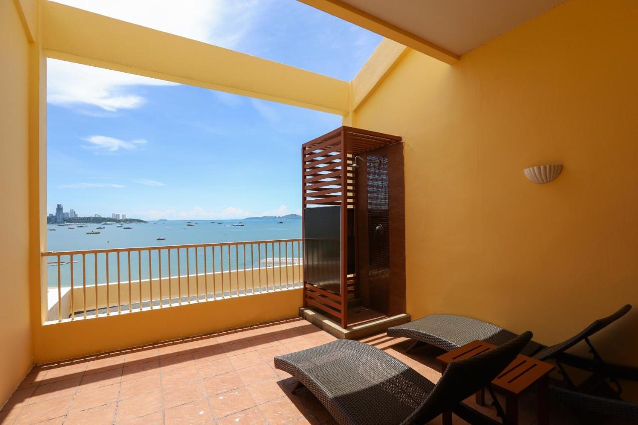 Dusit Thani Resort Pattaya