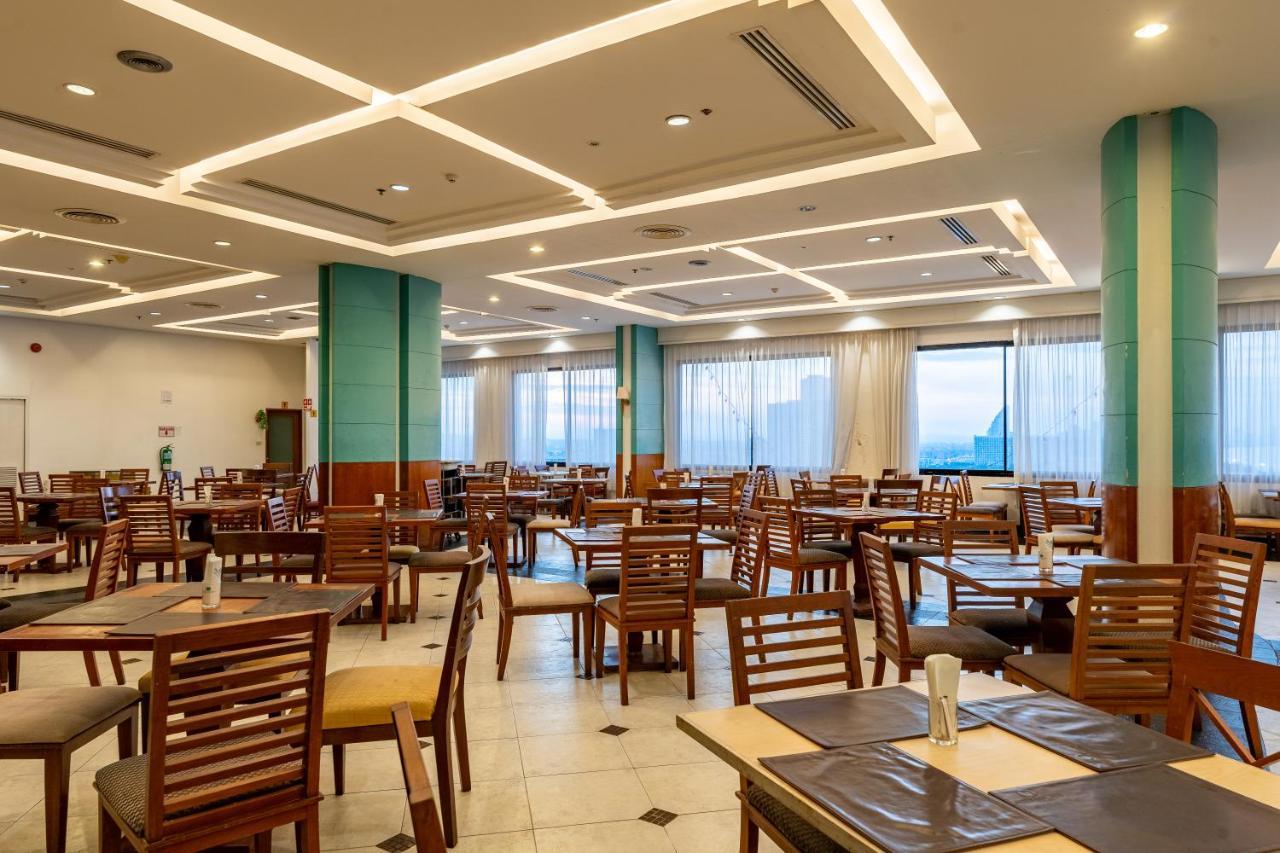 Hotel Jomtien Palm And