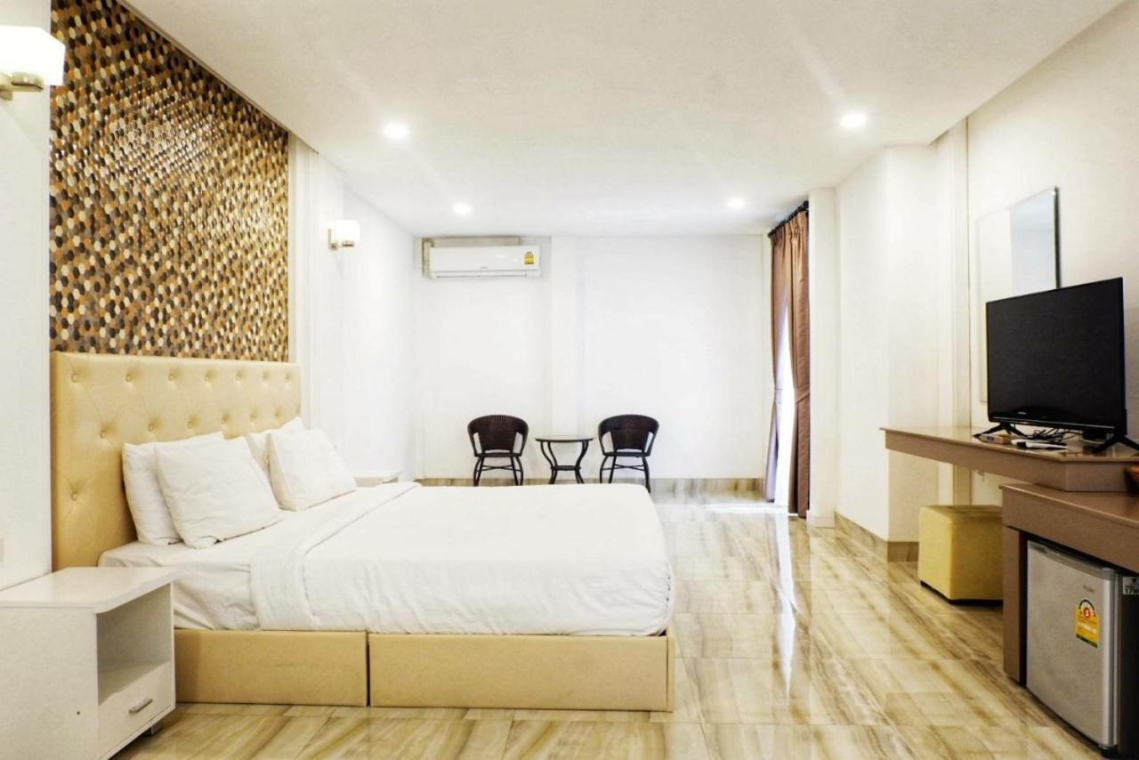 Pool B5 Villa *